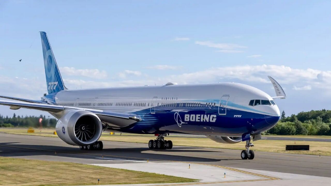 Katar ile Boeing arasında 200 milyar dolarlık anlaşma