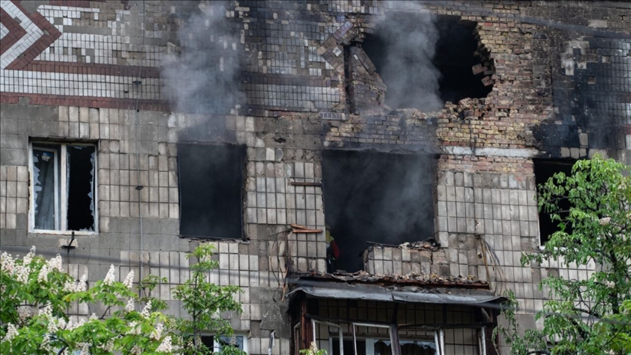 İstanbul toplantısı öncesi Rusya 110 İHA ile saldırdı