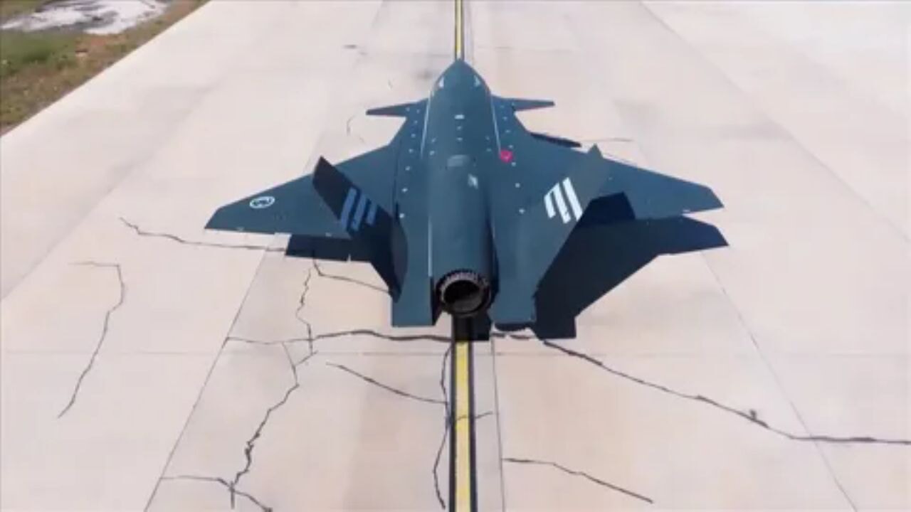 Bayraktar KIZILELMA'dan AB kalkışlı aerodinamik sistem tanımlama testi