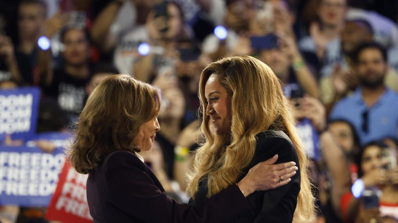 ABD'de ortalık karıştı: Ünlülere dolandırıcılıktan soruşturma çağrısı