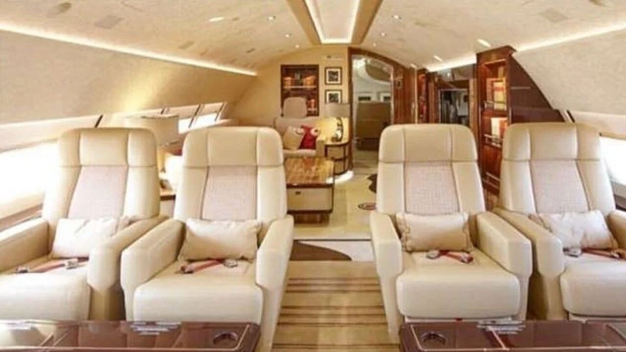 Trump'ın hediye dediği uçak satılık çıktı