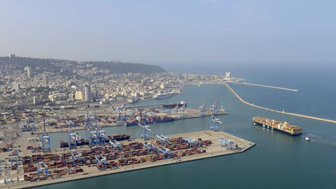 Husiler'den İsrail'in Hayfa Limanı'na yönelik deniz ablukası hamlesi