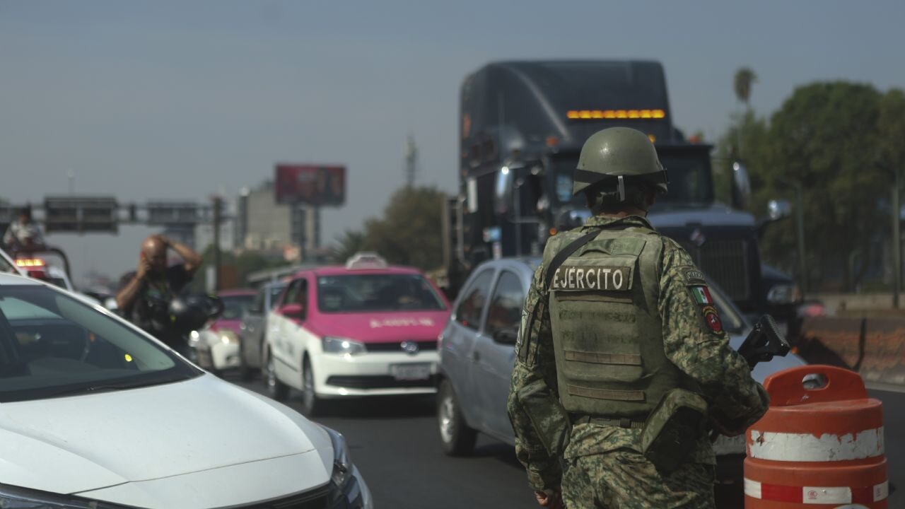 Başkanın sekreteri ve danışmanı öldürüldü, Meksika ayakta!