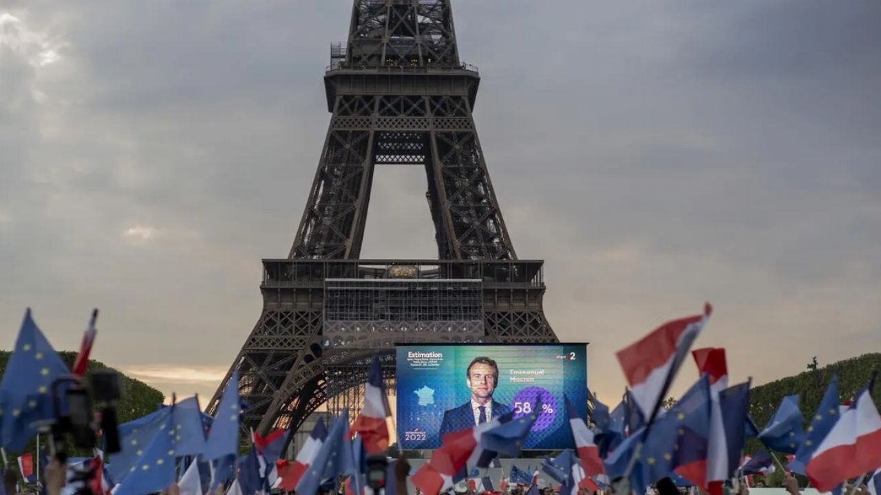 Fransa'daki İslam raporu toplumsal barışı tehdit mi ediyor?