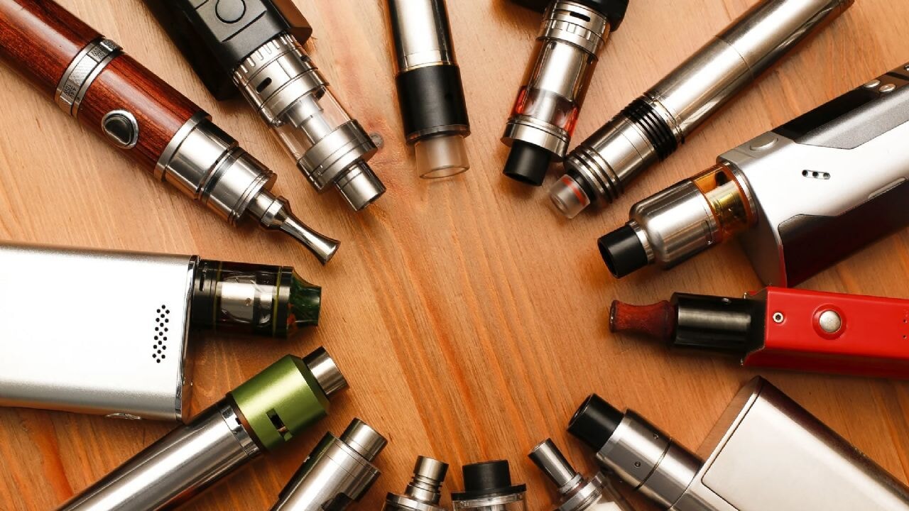 İngiltere'yi elektronik sigara esir aldı