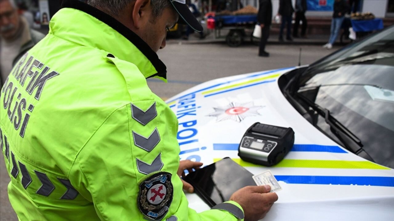 Trafik Kanunu sil baştan! Madde madde trafik cezaları