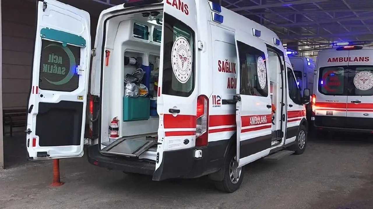 Antalya'da tarım ilacı paniği: 3 sağlıkçı da zehirlendi