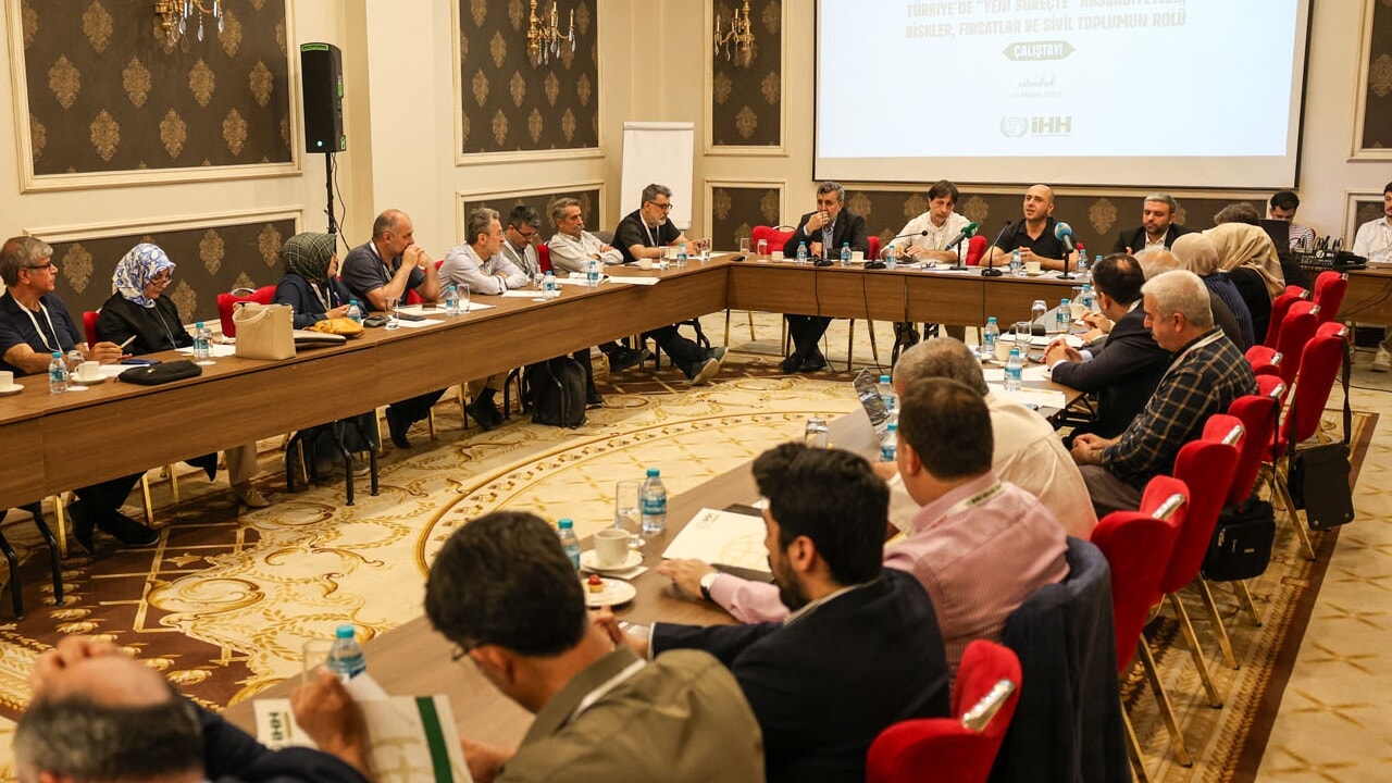 İHH'dan geniş kapsamlı 'Terörsüz Türkiye' çalıştayı