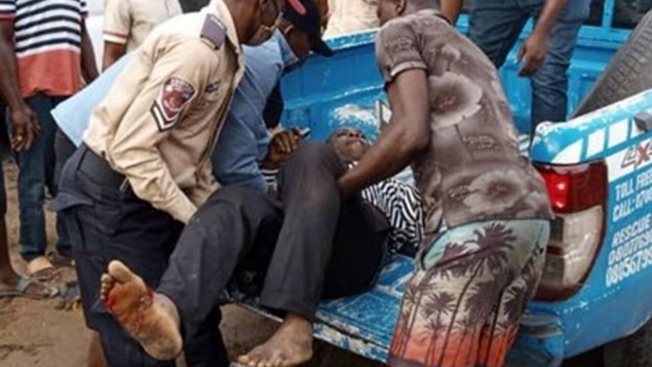 Korkunç kaza: Nijerya'da otobüs kamyona çarptı, ölü sayısı 19