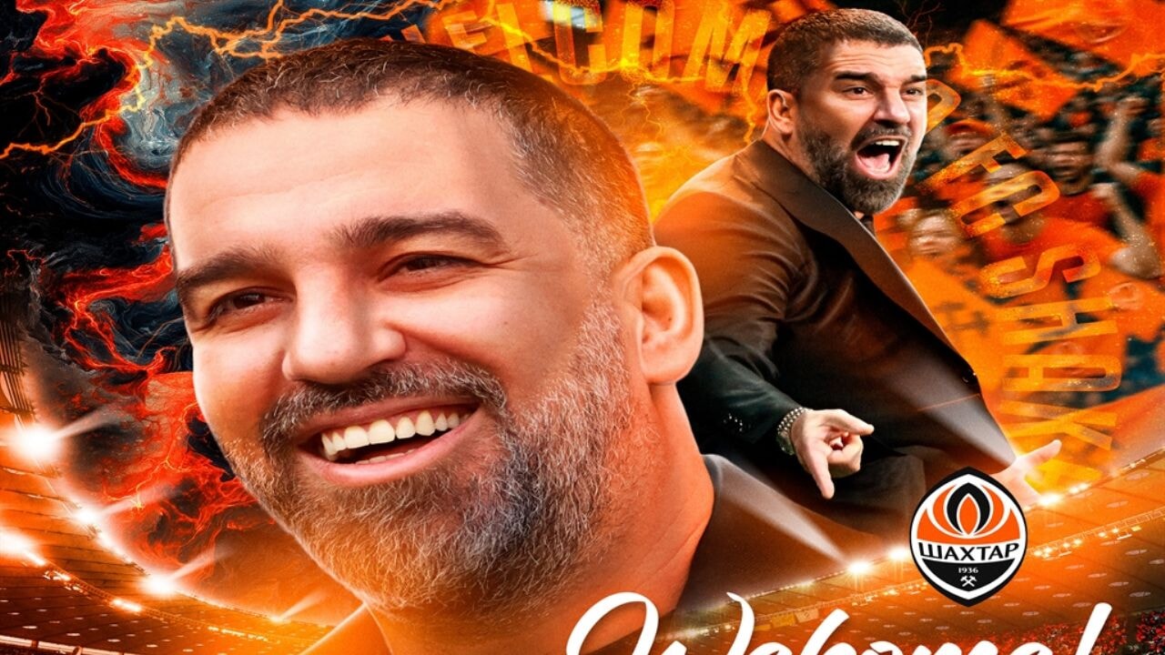 Arda Turan resmen Shakhtar Donetsk'te