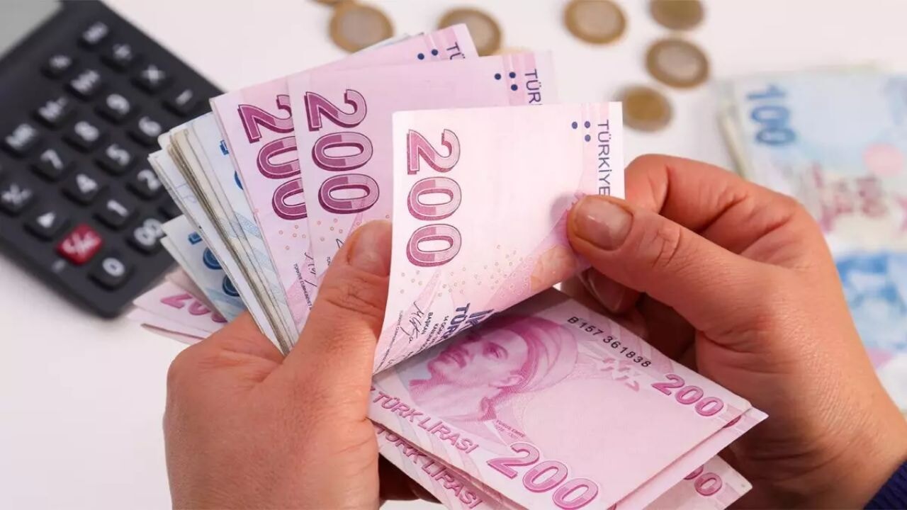 4C kapsamındaki memur emeklilerine bayram öncesi maaş ödemesi müjdesi