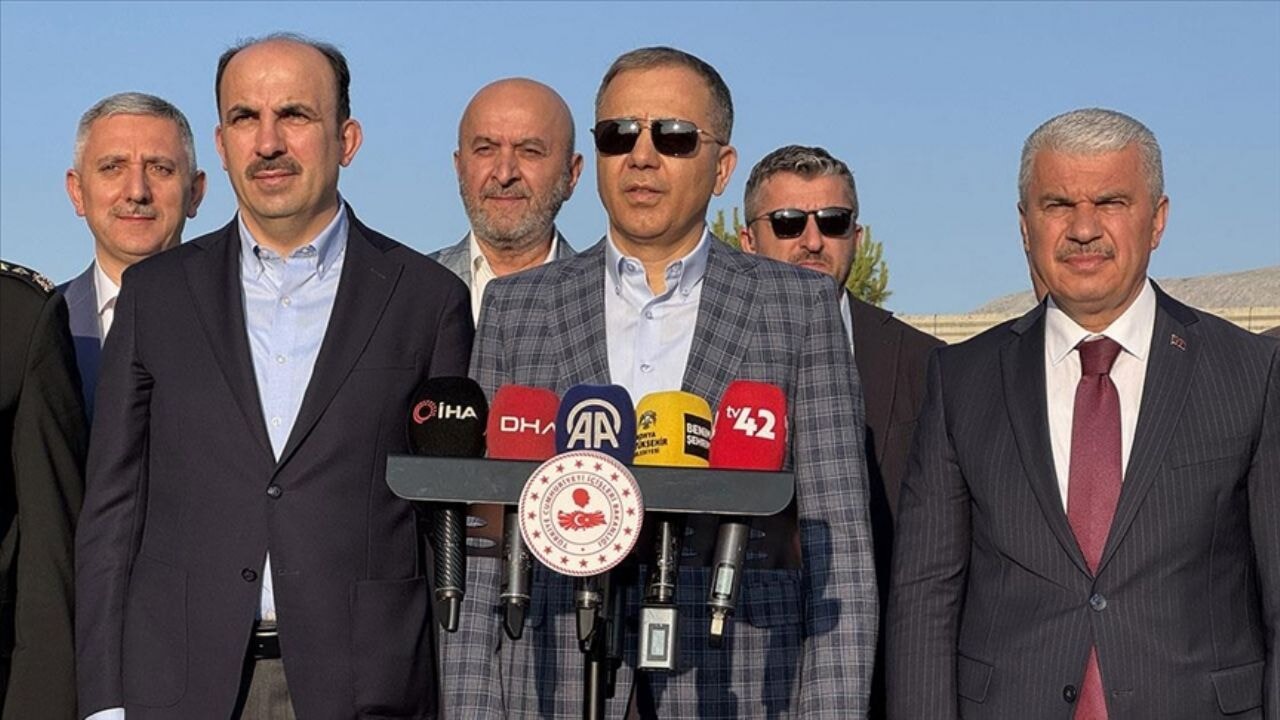 İçişleri Bakanı Yerlikaya: Bayram süresince ve bayram dönüşlerinde yollarda dikkatli olmak gerekiyor