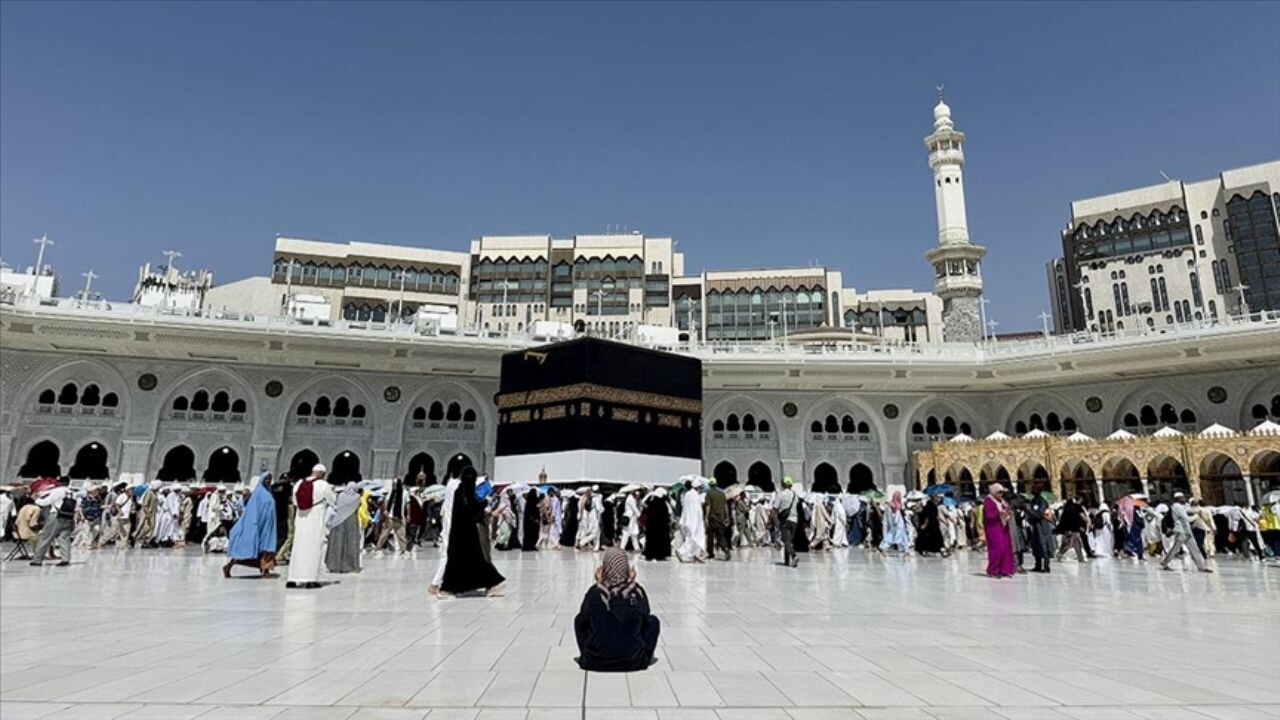 Hacılar Kabe'ye vedaya hazırlanıyor