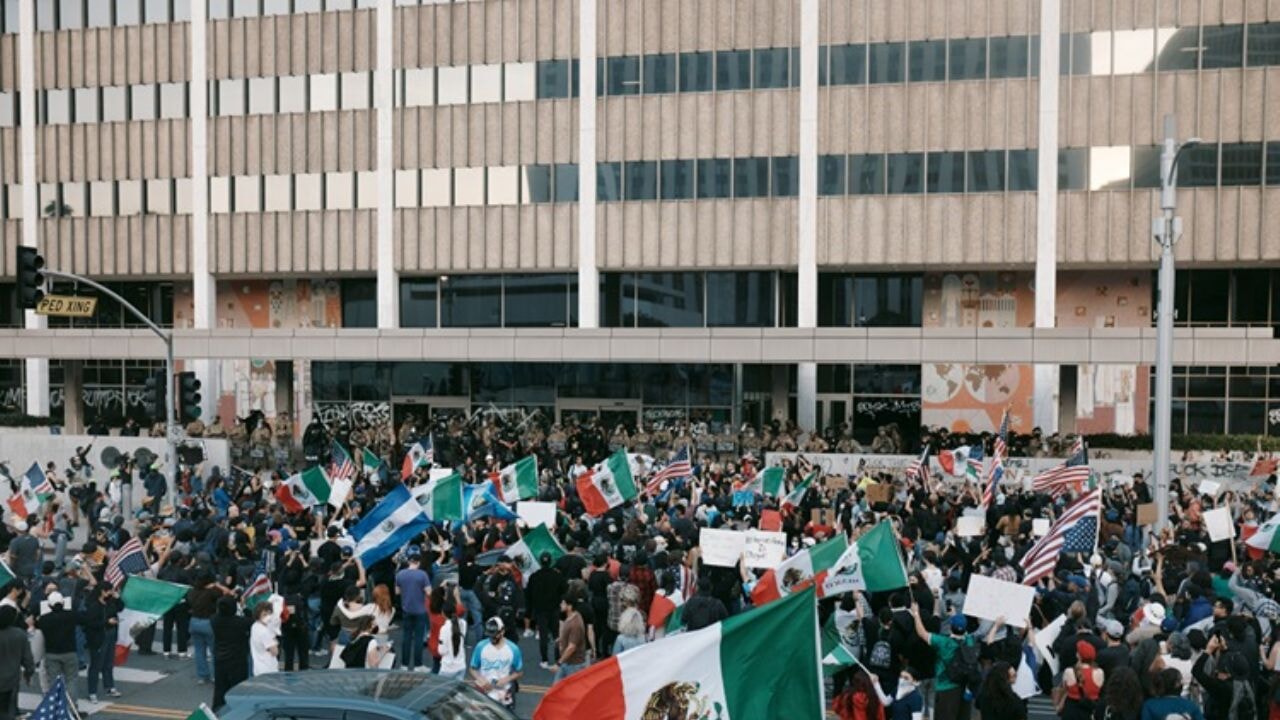 Los Angeles'ta gösteriler büyüyor: Trump 2 bin asker gönderdi