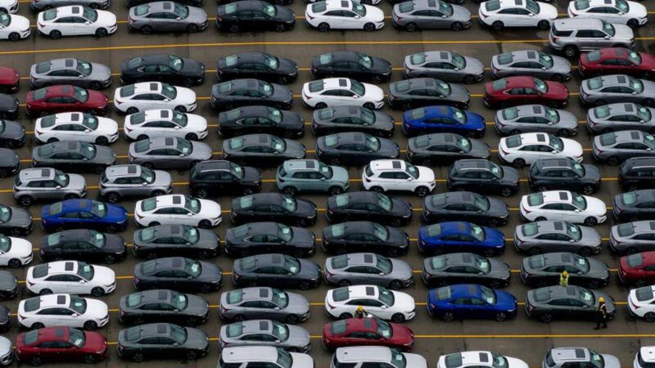 Trump'tan otomobil tarifeleri açıklaması