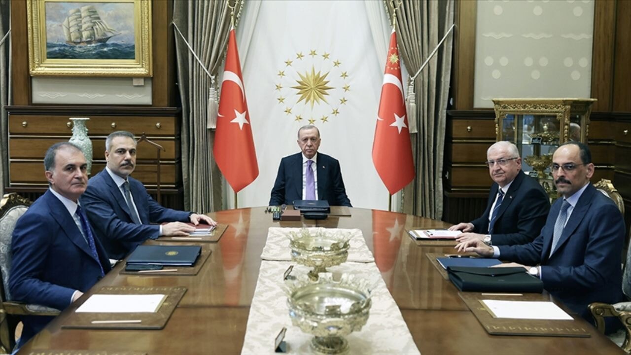 Cumhurbaşkanı Erdoğan başkanlığında güvenlik toplantısı
