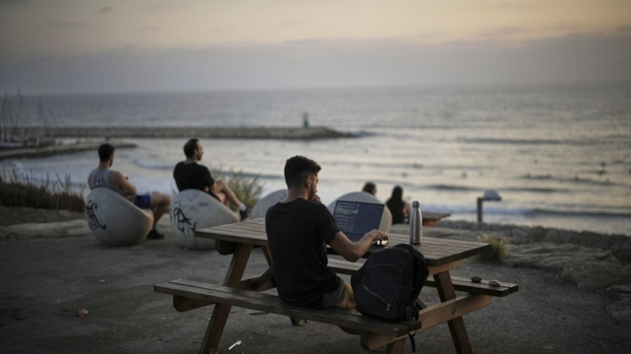 İran-İsrail savaşı turistleri vurdu! 40 bin kişi İsrail'de mahsur kaldı