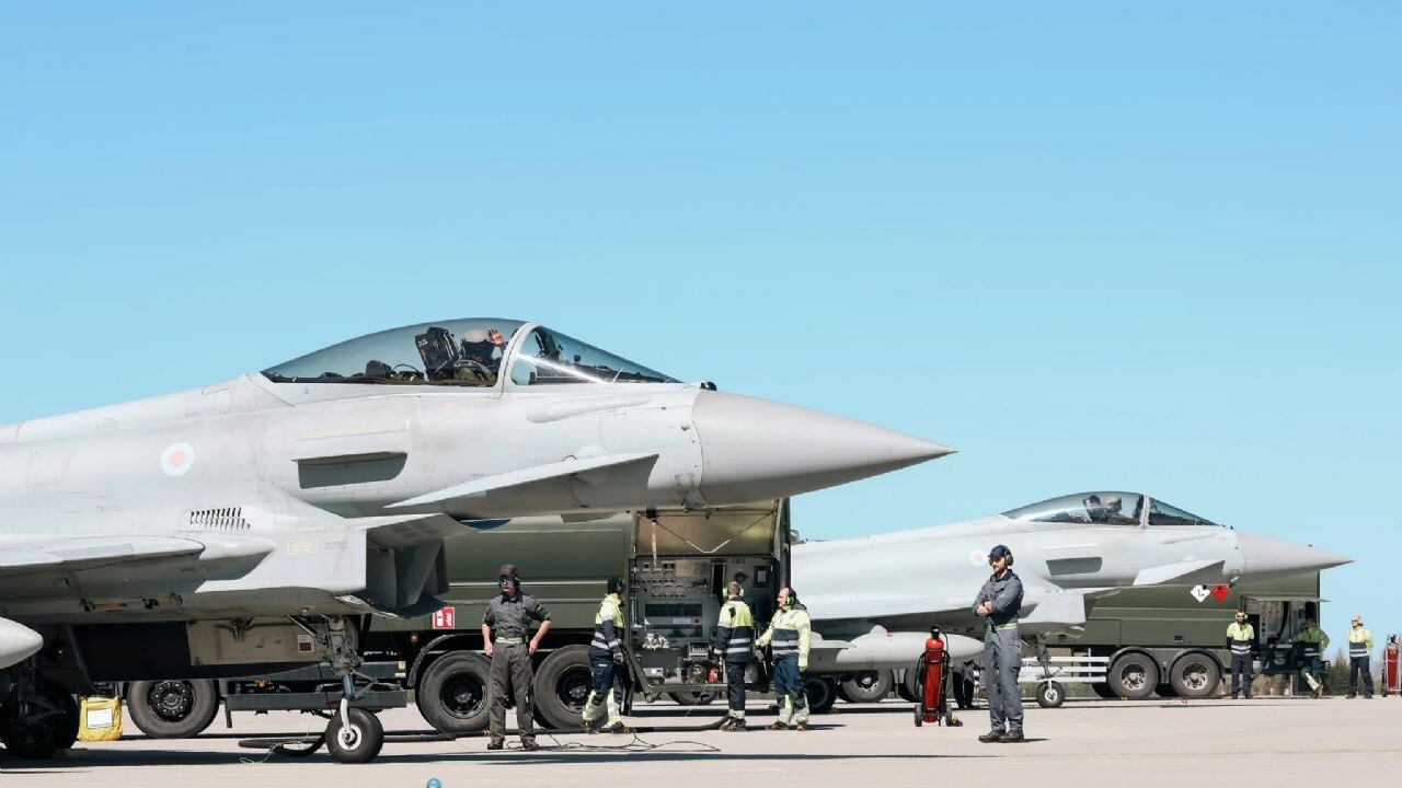 İngiltere, Kraliyet Hava Kuvvetleri'ni bölgeye yığdı!