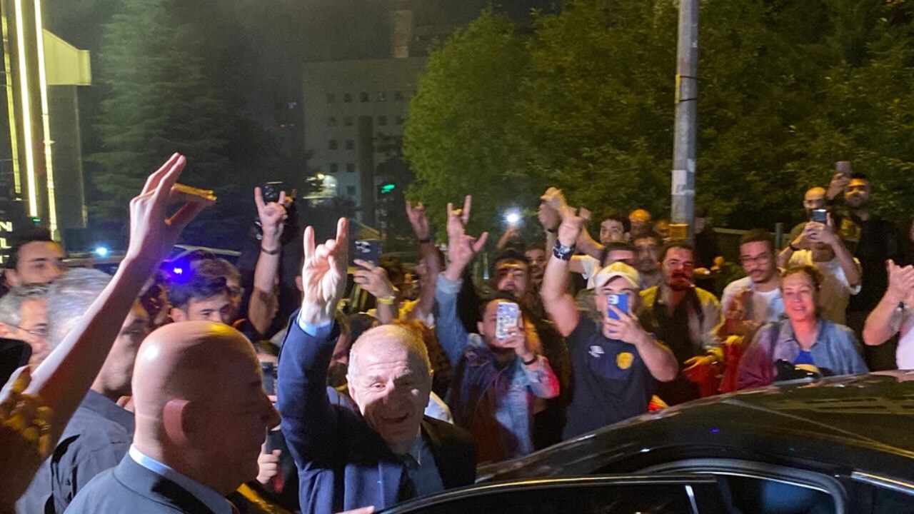 Ümit Özdağ'dan tahliye sonrası açıklama