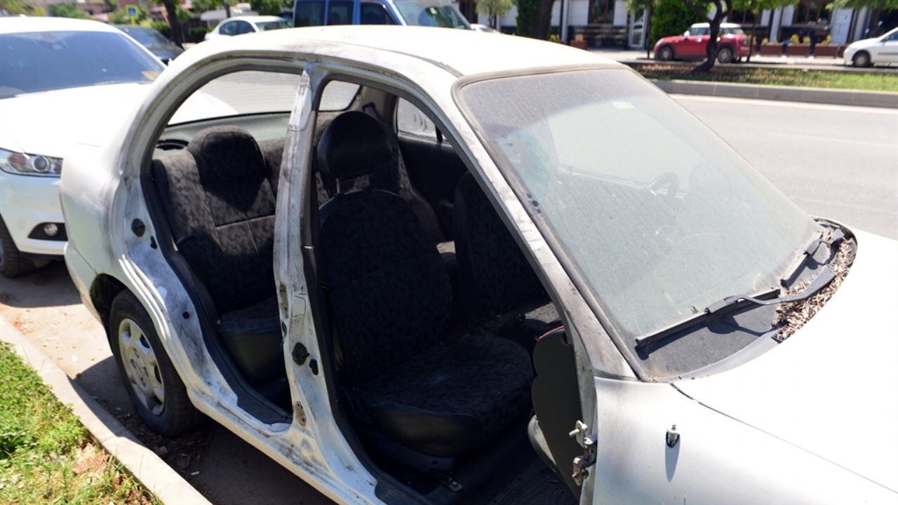 'Herkes şaka sandı; araç kapısı çalındığını hiç görmemiştim...'