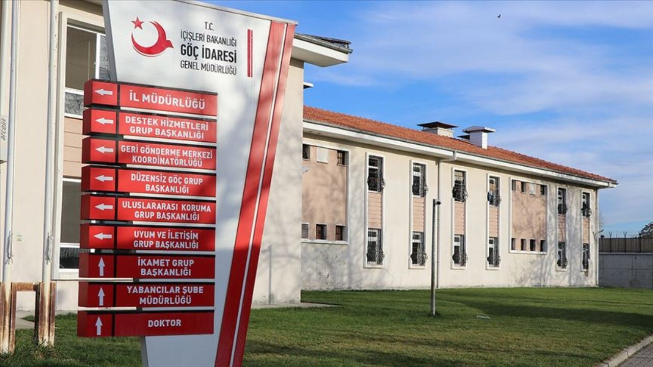 Göç İdaresi'nden 'darp, kötü muamele' iddialarına cevap