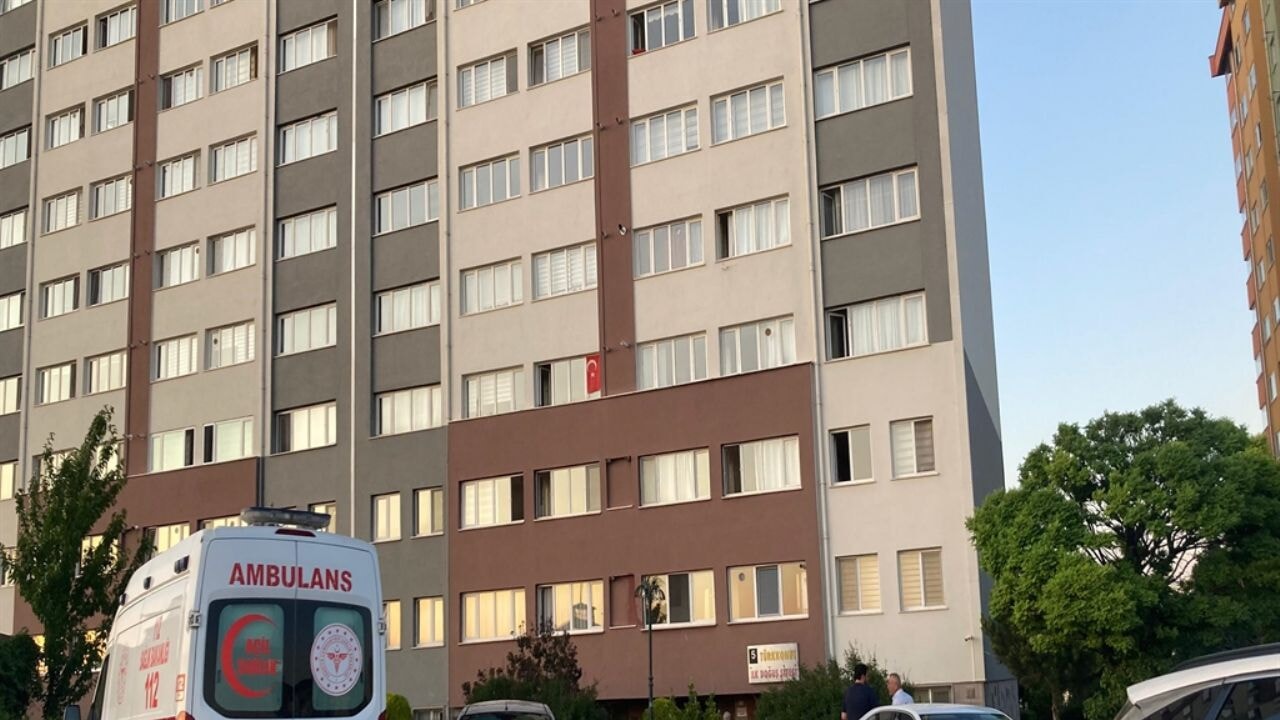 Derin dondurucuda bebek cesedi bulundu