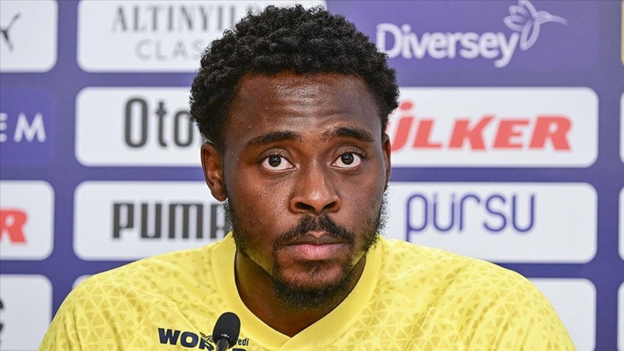 Fenerbahçeli futbolcu Osayi-Samuel: Saatim çalındı