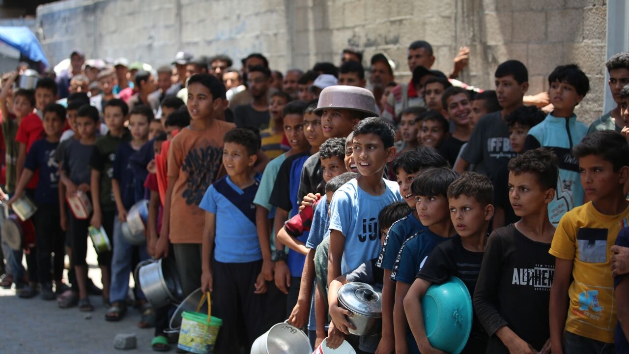 İsrail askerlerinden itiraf: Yardım bekleyen Filistinlilere ateş emri