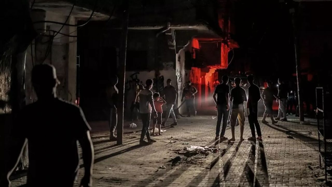 Gazze'de korkunç saldırı: Yardım kuyruğundaki siviller hedef alındı