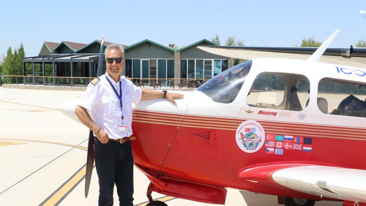 Bayburt-Erzurum sınırında uçak düştü! 'Yardım edin ölüyoruz''