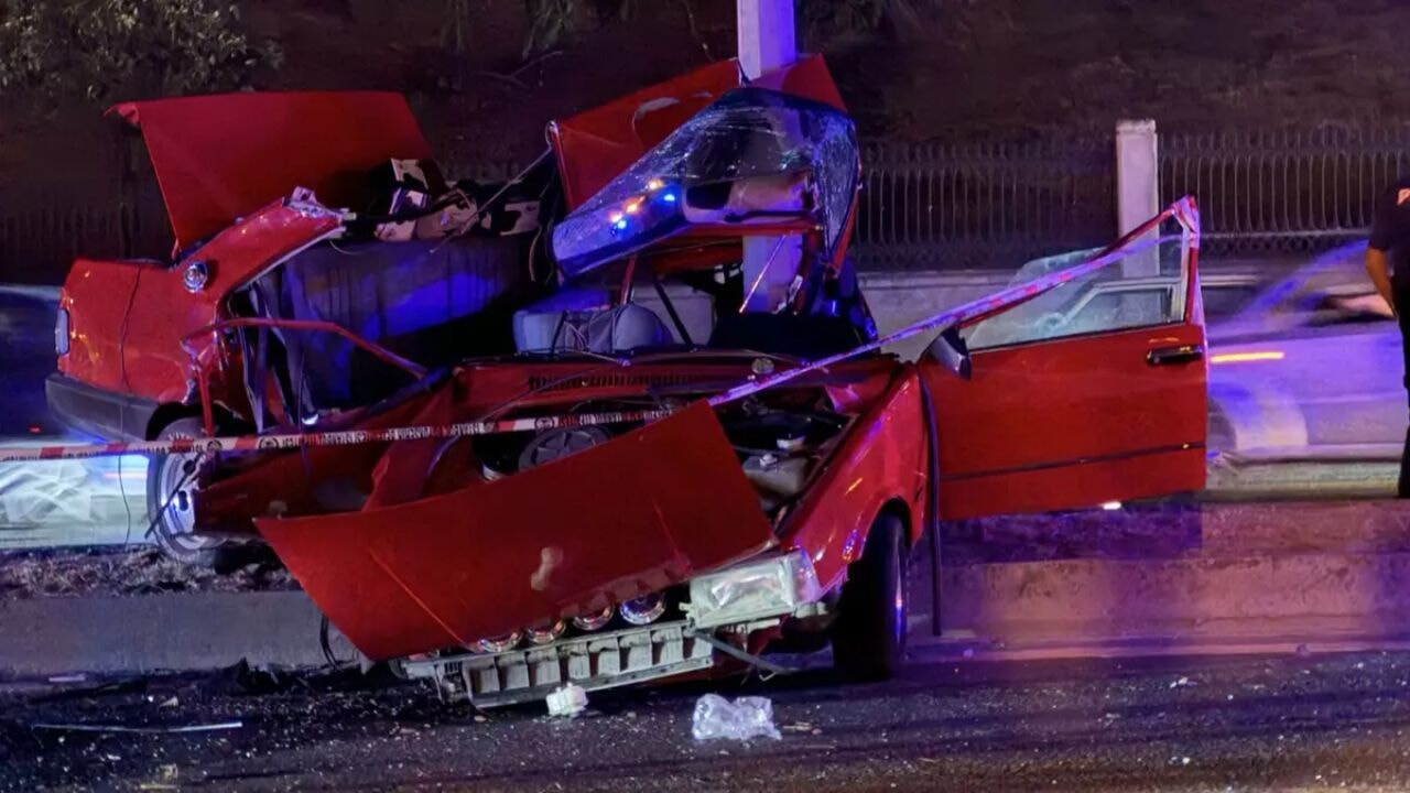 İstanbul'da dehşet verici trafik kazası: Ön camdan fırlayıp can verdi