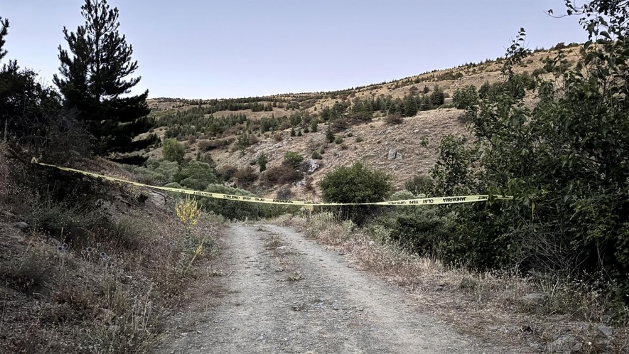 Jandarmaya ateş ettikten sonra intihar etti