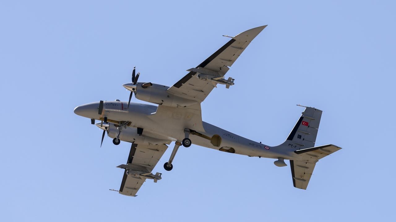 Bayraktar: 'Yay gibi AKINCI, ok gibi KEMANKEŞ' ile tam isabet