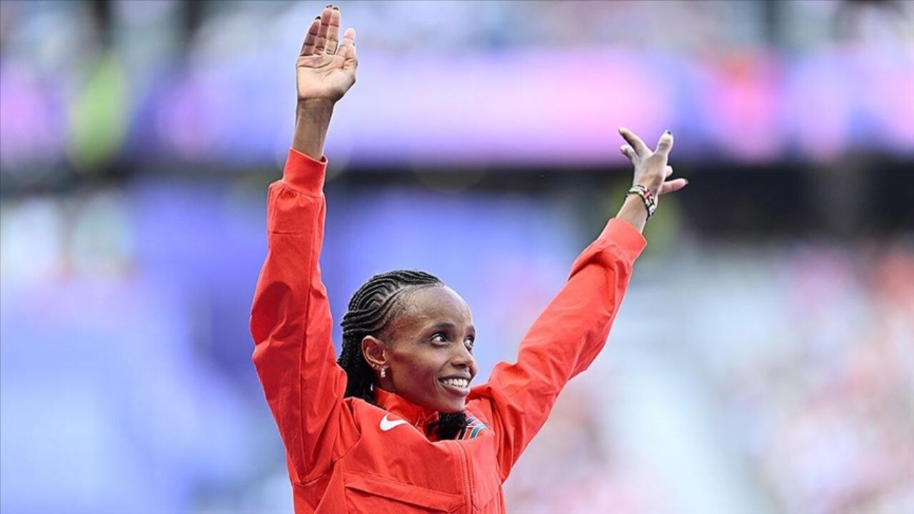 Gerilerden gelip fark attı! Chebet'in görülmemiş dünya rekoru