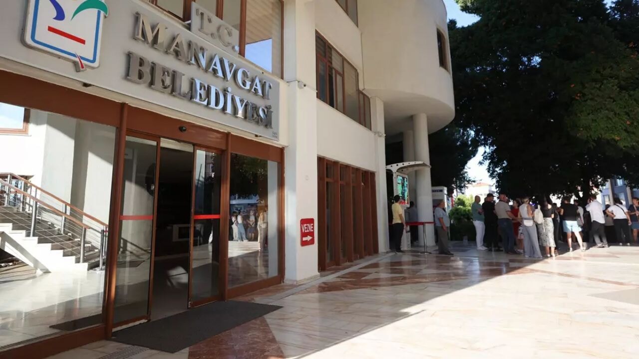 Manavgat Belediyesi'nde rüşvet operasyonu: 6 kişi tutuklandı