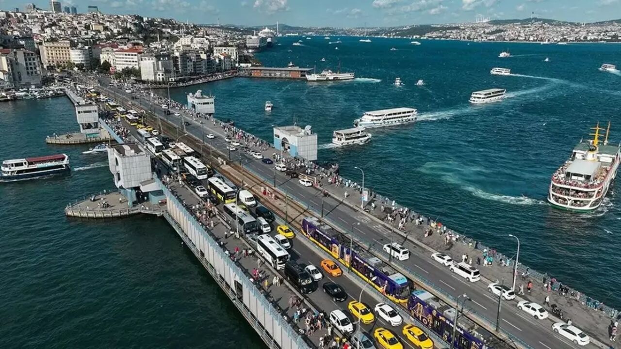 İstanbul'da trafik uyarısı: Galata Köprüsü'ne giriş kapatılacak