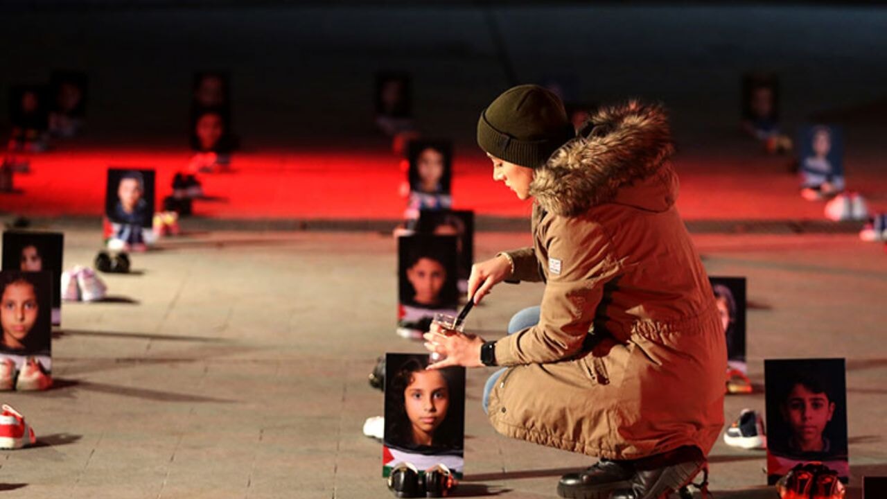 İsrail, 17 bin 315 Filistinli öğrenciyi öldürdü