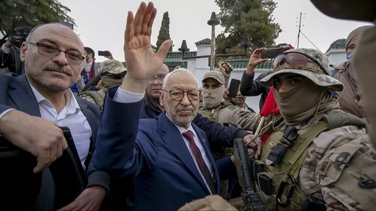 Tunus'ta Gannuşi'ye komplo suçlamasıyla 14 yıl hapis