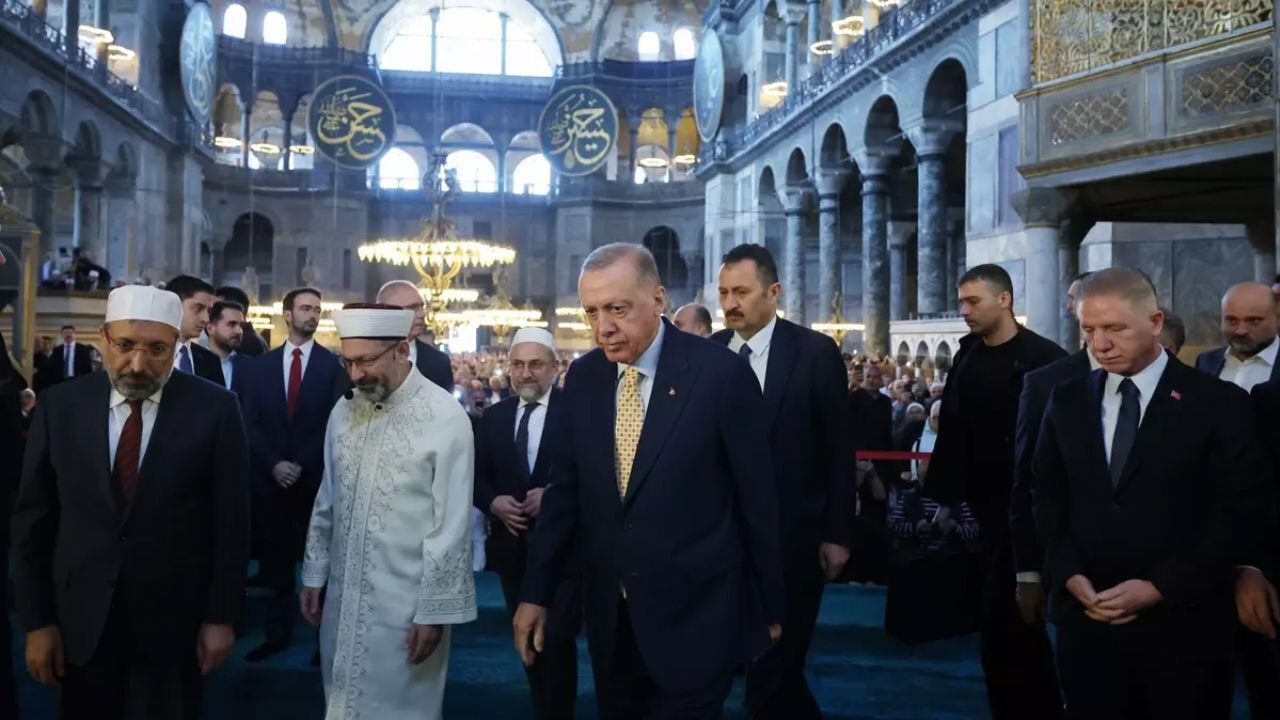 Cumhurbaşkanlığı kararnamesiyle zincirler kırıldı