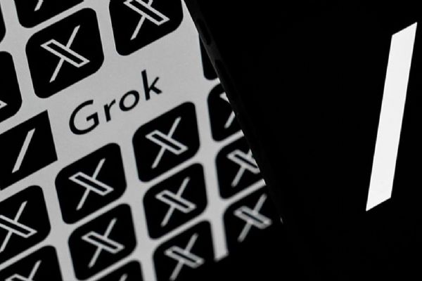 AB Komisyonu'ndan ''Grok'' açıklaması