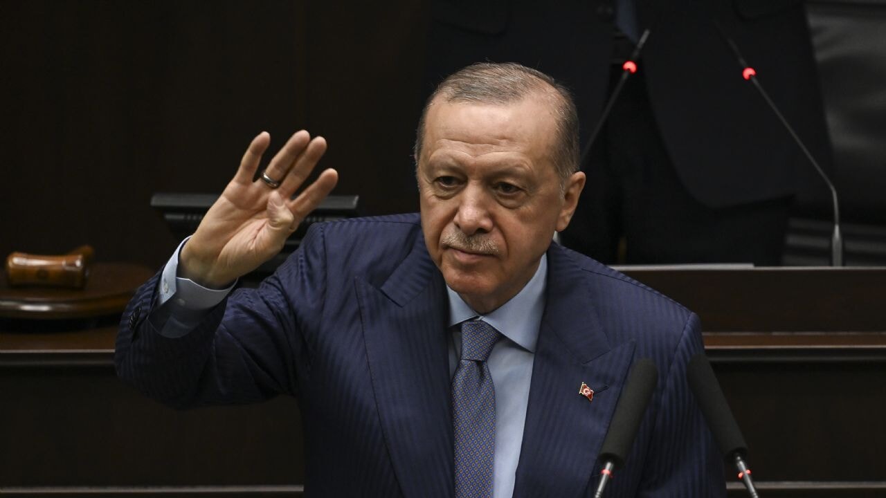 Cumhurbaşkanı Erdoğan'dan 'silah bırakma' mesajı