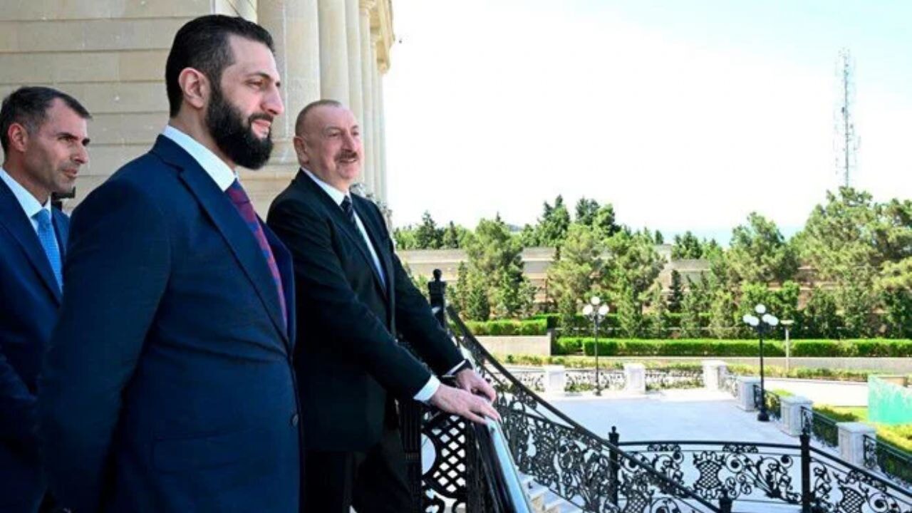 AFP: Suriye ve İsrailli yetkililer Bakü'de