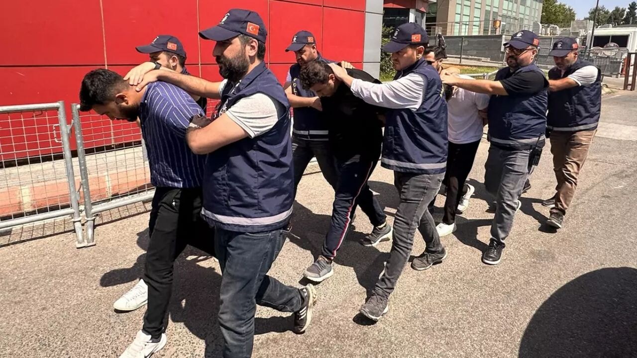 Gaziantep'te kurgu gasp oyunu: 3 milyon lirayı böyle çaldılar