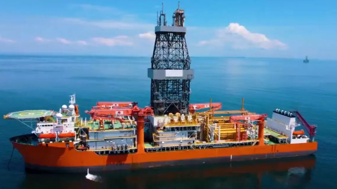 Bakan Bayraktar: Dünyanın en modern ilk dört enerji filosu arasındaki yerimizi alıyoruz