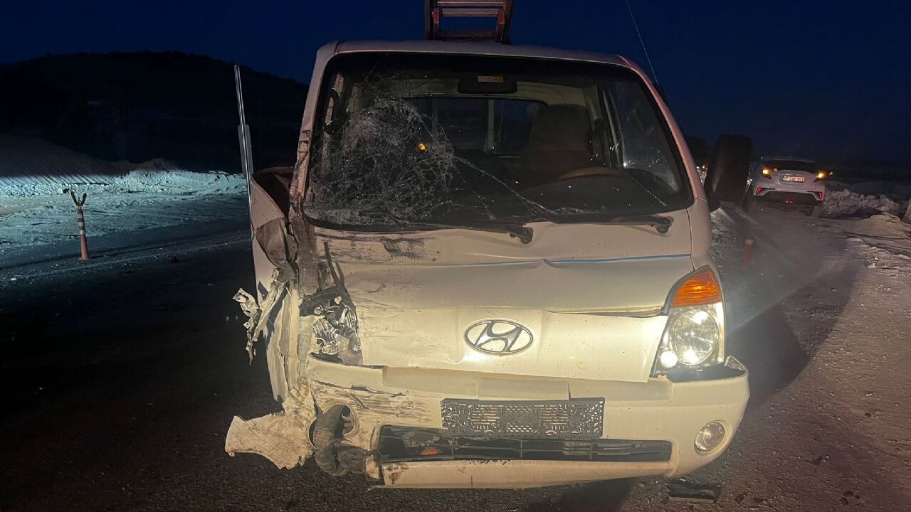 Balıkesir'de feci zincirleme kaza: 1 ölü, 7 yaralı