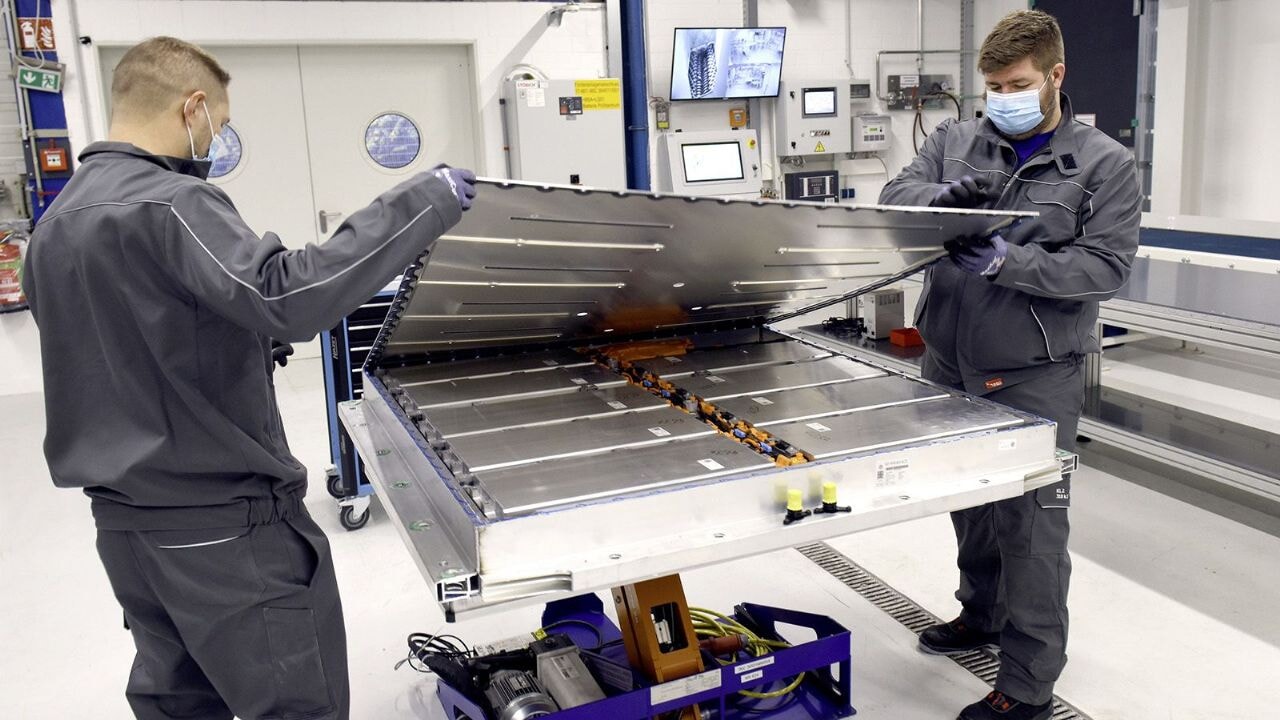 Volkswagen Atık Pilleri Geri Dönüştürecek