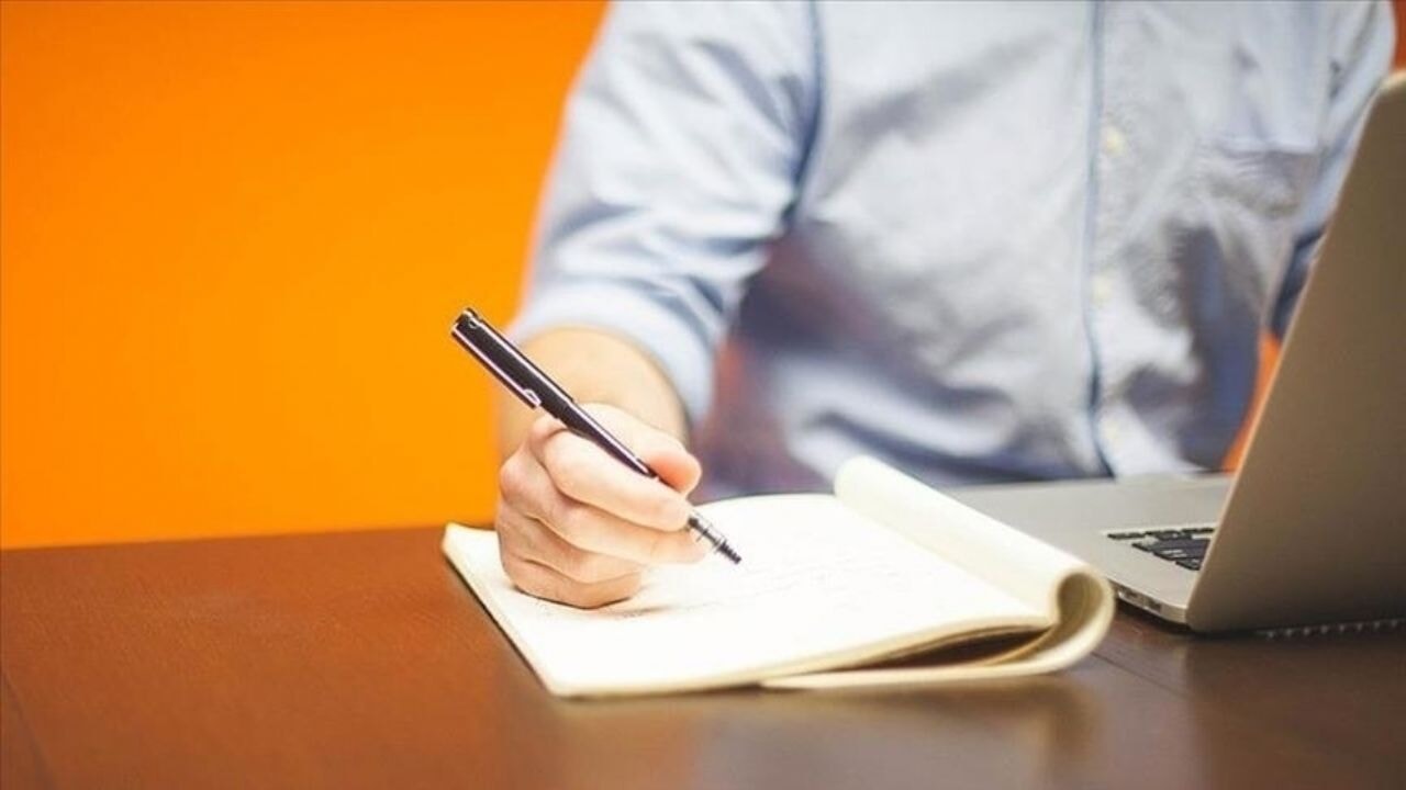 Üniversite mezunları iş bulabiliyor mu? Hangi alan ve meslekler önde?