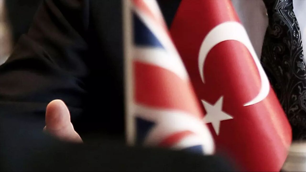 İngiltere, Türkiye'ye Eurofighter satışında mutlu sonu gördü