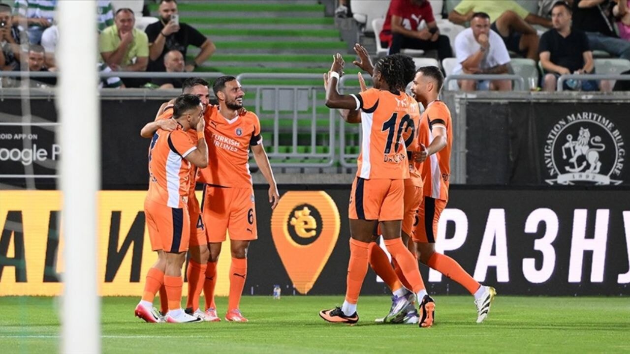 Başakşehir, Bulgar ekibini deplasmanda geçti: 1-0