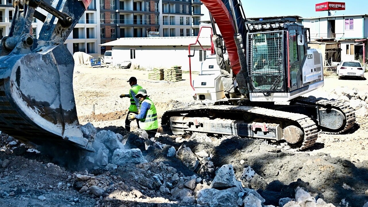 Başkan Geçit, 'Trafik akışını rahatlatıyoruz'